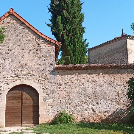 Les Granges De L Abbaye Bed & Breakfast Ginals Bagian luar foto