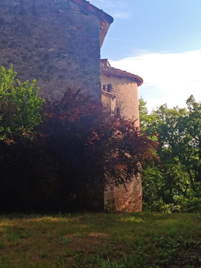 Les Granges De L Abbaye Bed & Breakfast Ginals Bagian luar foto