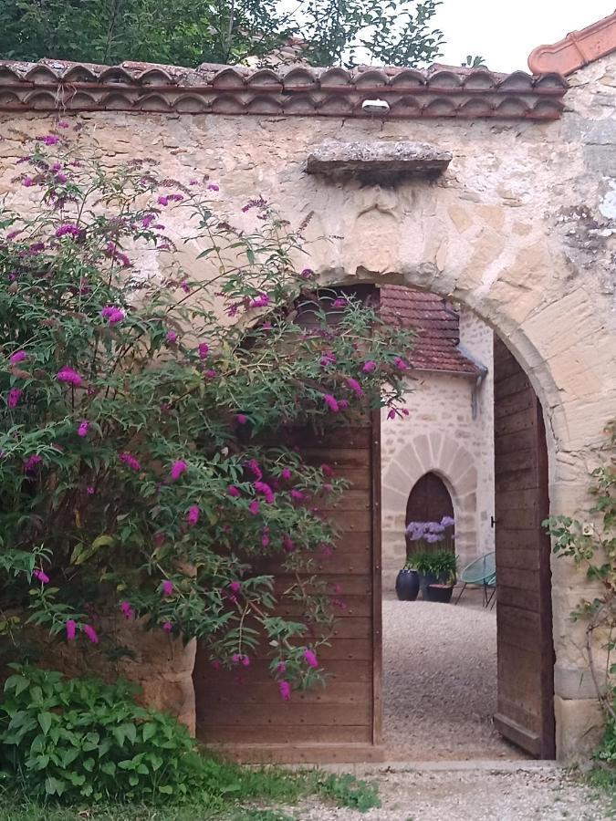 Les Granges De L Abbaye Bed & Breakfast Ginals Bagian luar foto